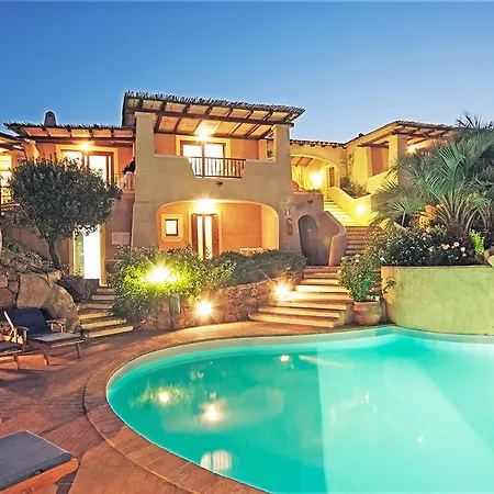 Kompleks wypoczynkowy Vista Village Loiri Porto San Paolo
